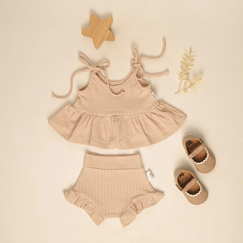 TINYME (free bandana) 0-18 bln || SETELAN ATASAN + CELANA RUFFLE (1 set) KAOS BAYI ANAK CASUAL BAJU TIDUR catalog TMTM Sophia