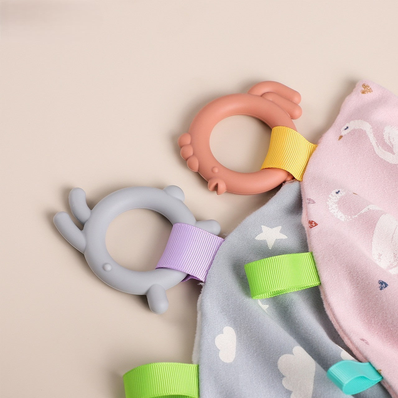 SAPU TANGAN TEETHER GIGIT MAINAN ANAK NEWBORN CATALOG NSLR RK